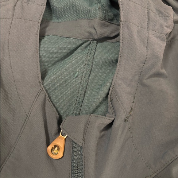 Isis Teal Wind/ Water Resistant Lightweight Jacket for Women - Picture 11 of 12